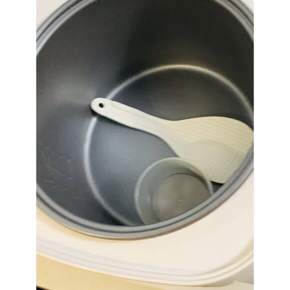 Salton Nutritionist Automatic 10 Cup Rice Cooker Cup Model RA10NR Tested - Picture 6 of 12